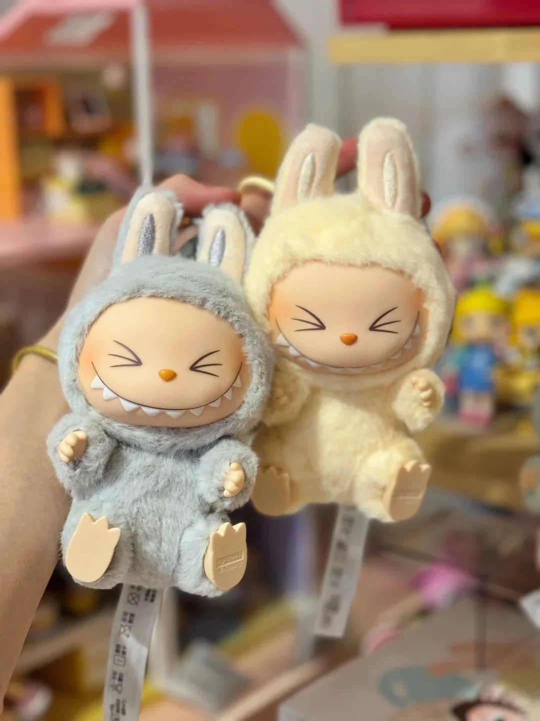 Labubu Blind box The Monsters Lisa Seme Heart Macarrr Vinyl Base Series Trendy Toy Decorations children Birthday Gifts